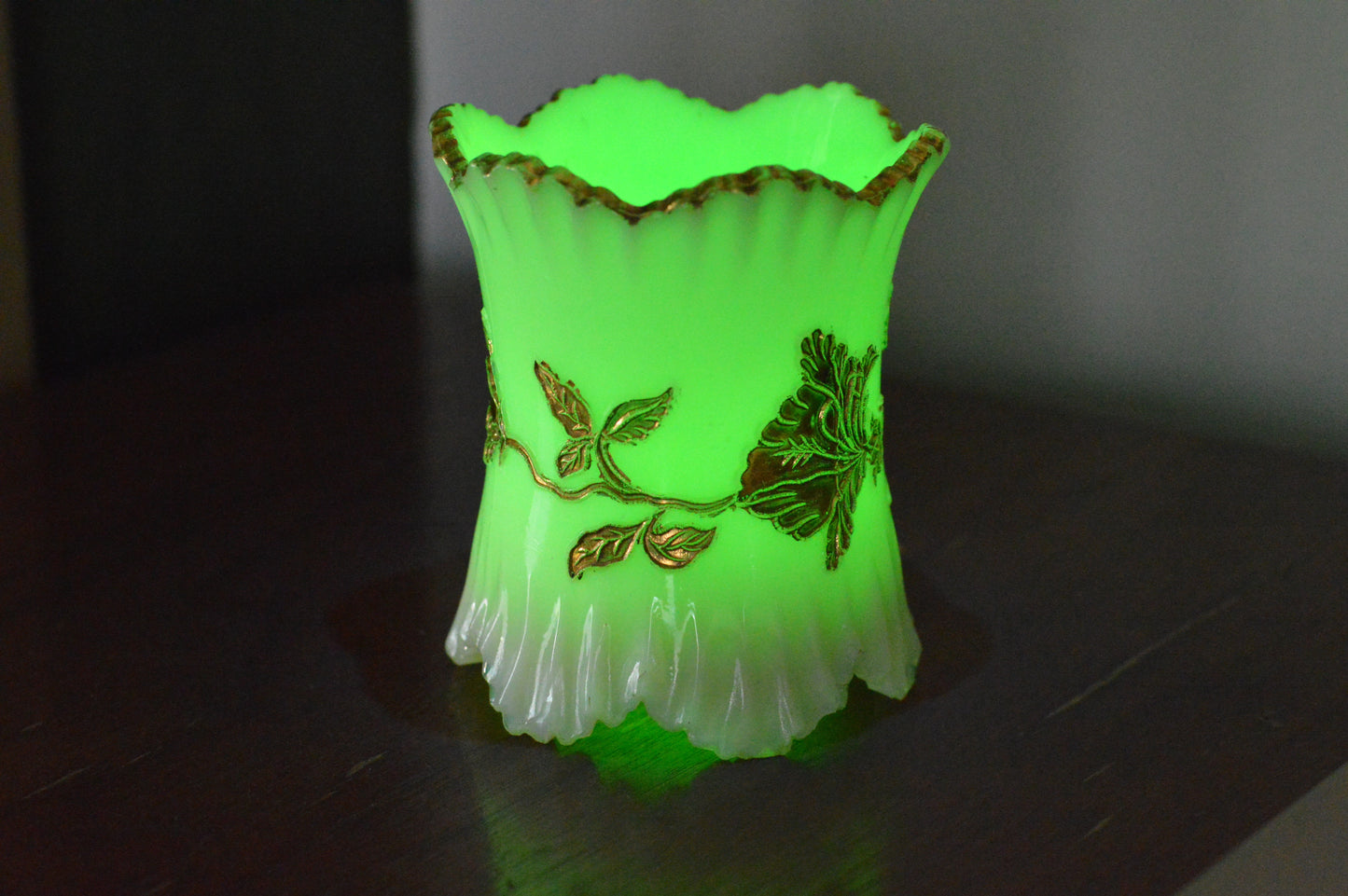 Northwood Uranium Custard Glass Spooner • Raised Gold Enamel • Antique Opaline Spoon Holder • Glows Under UV • 1898–1905 Victorian Glass