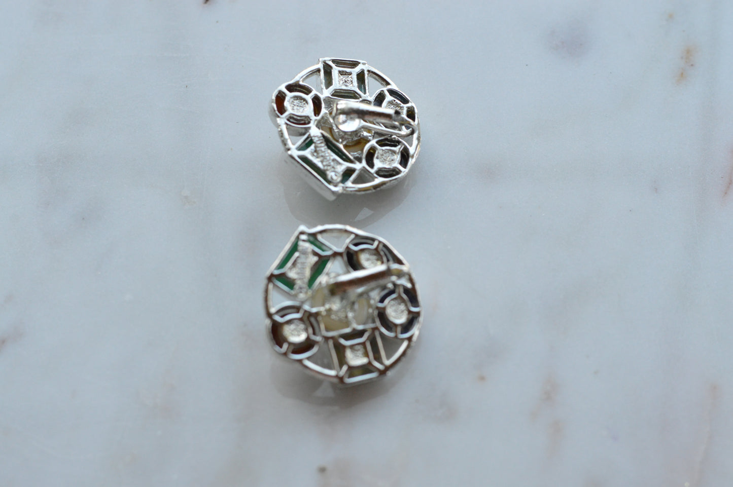 Vintage 1961 Sarah Coventry Happy Holiday Clip On Earrings – Multi-Stone & Faux Pearl Cluster, Silver Tone MCM Retro Costume Jewelry