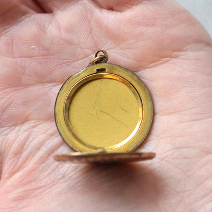 Antique Edwardian Locket by SBC Co. – Double-Sided Hand-Engraved "Emma" & Lucky Pinstripe Paste Horseshoe Pendant – Circa 1910 Gold Filled