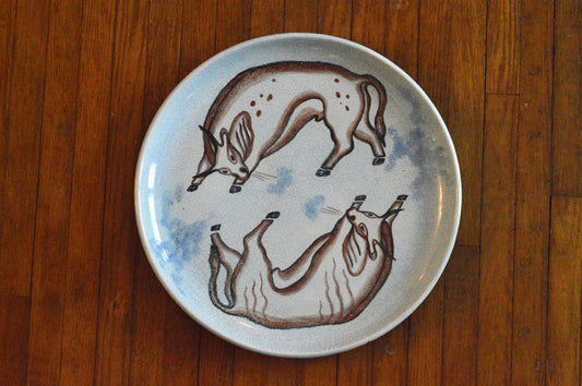 Fighting Bulls Studio Pottery Charger by Howard Podeszwa – Signed Artisan Stoneware