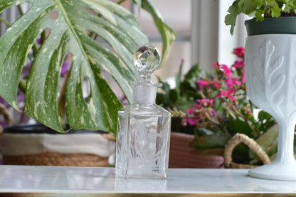 Antique Etched Glass Perfume Bottle, Fern Motif, Victorian Scent Bottle with Original Faceted Stopper, Functional / Minor Wear