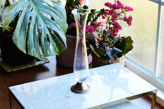 Vintage Anchor Hocking Glass Vase with Roymond Sterling Silver Base – Clear Pressed Glass Pedestal Vase – Mid‑Century Modern – USA