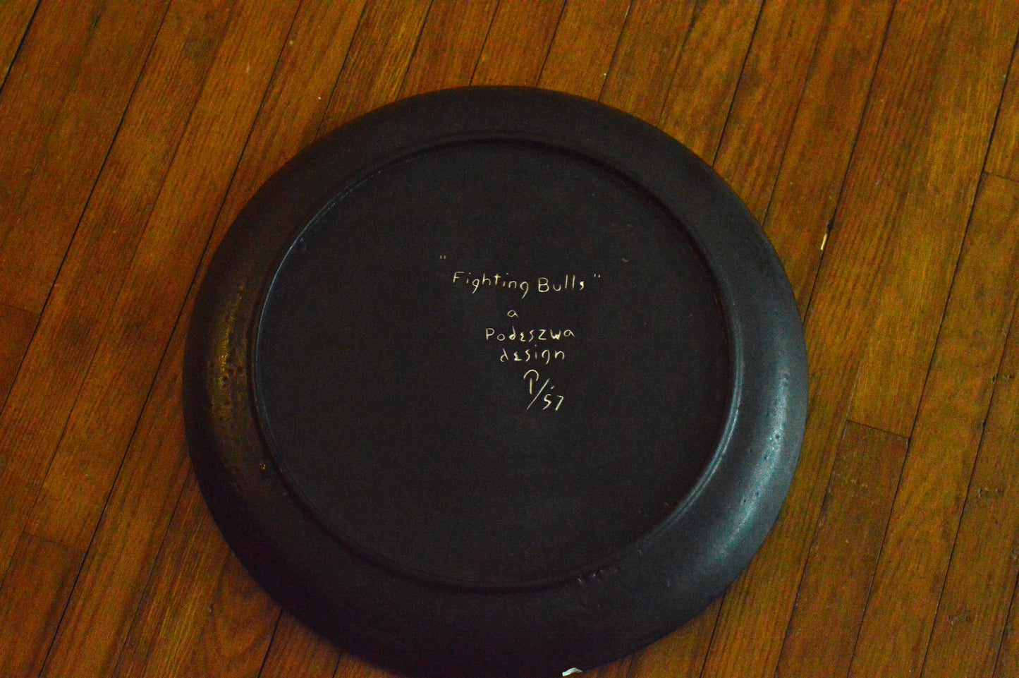 Fighting Bulls Studio Pottery Charger by Howard Podeszwa – Signed Artisan Stoneware