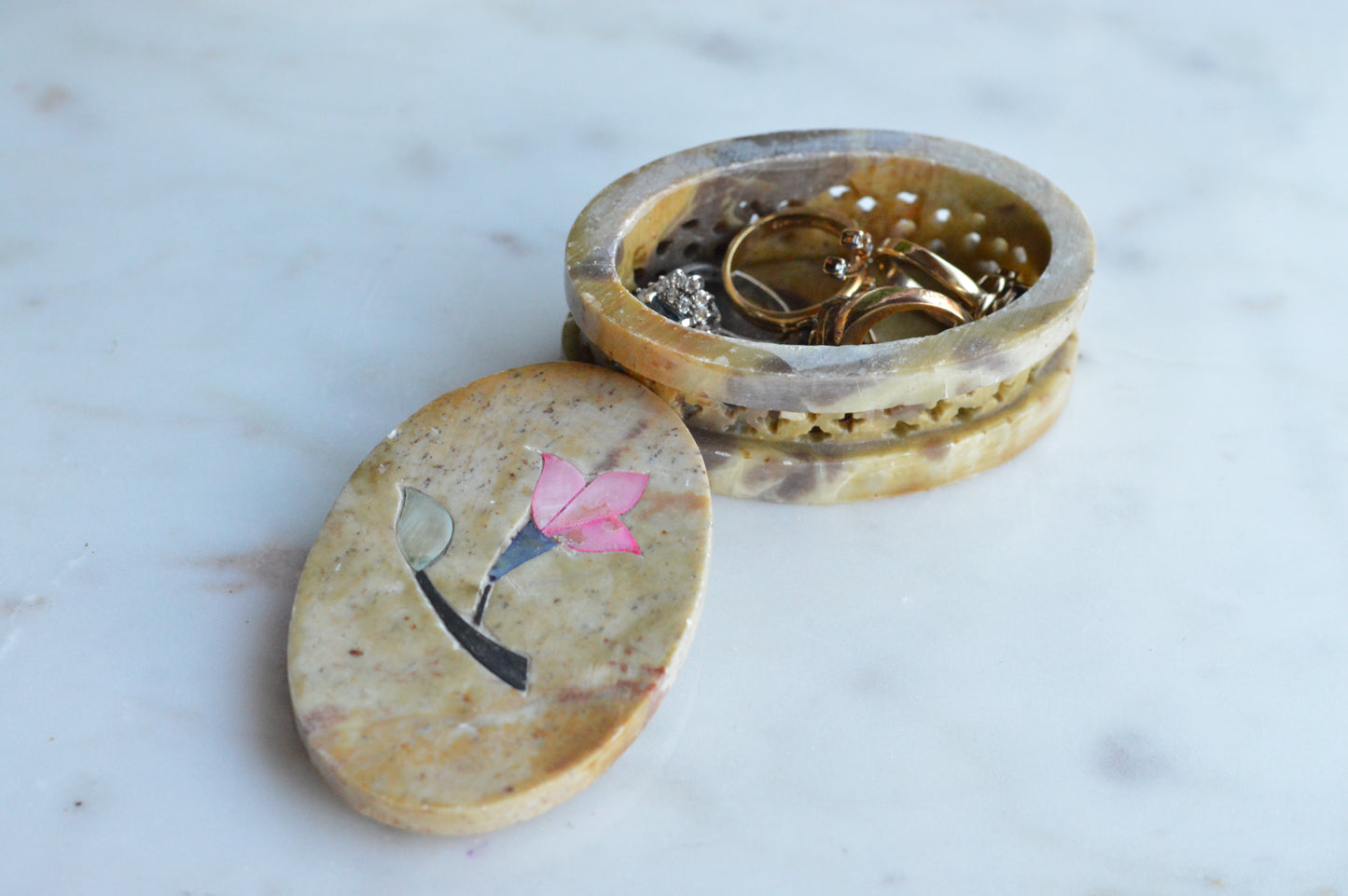Vintage Hand-Carved Indian Soapstone Trinket Box, Mother of Pearl Floral Inlay, Reticulated Openwork Stone Jewelry Case, Marbled Boho Ring Dish