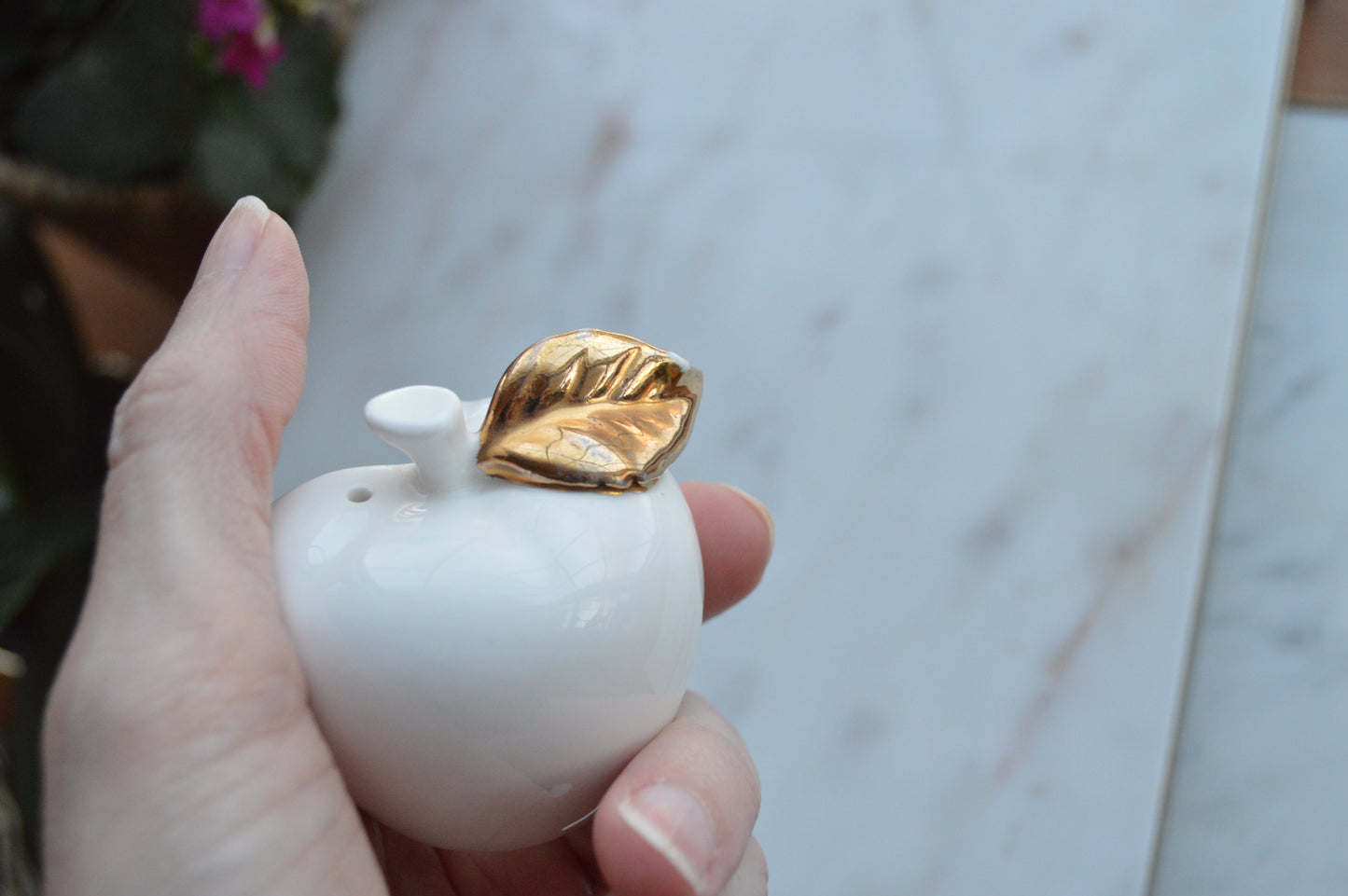 Vintage Apple and Pear Salt and Pepper Shaker Set
