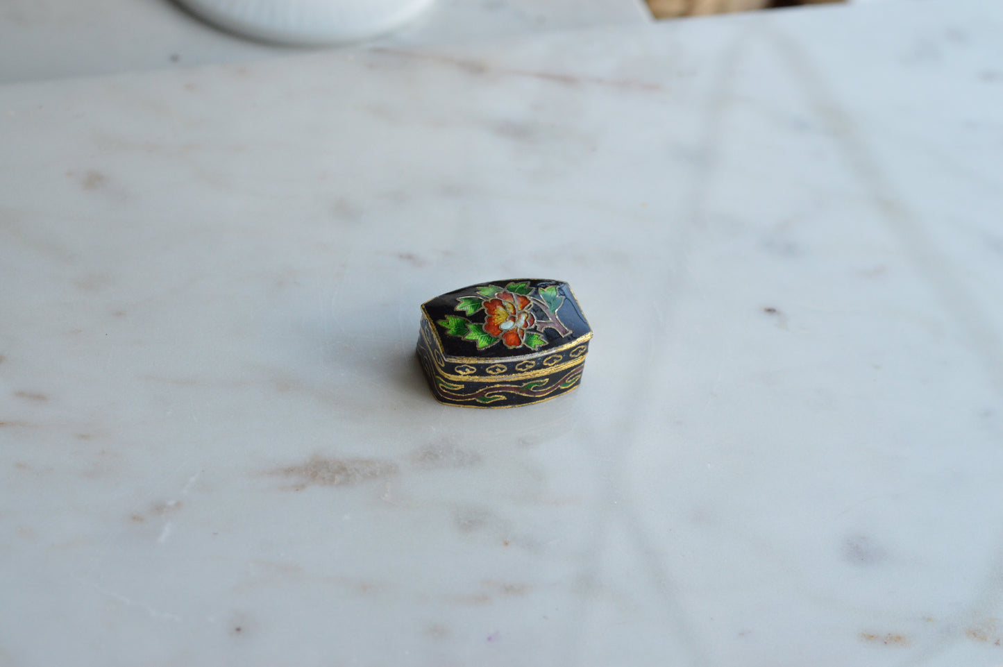 Vintage Chinese Cloisonné Pill Box - Black Enamel Floral Trinket Box - Turquoise Blue Interior - Small Hinged Keepsake Box