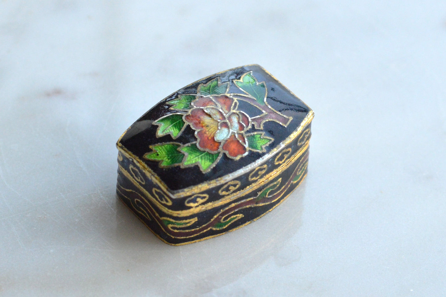 Vintage Chinese Cloisonné Pill Box - Black Enamel Floral Trinket Box - Turquoise Blue Interior - Small Hinged Keepsake Box