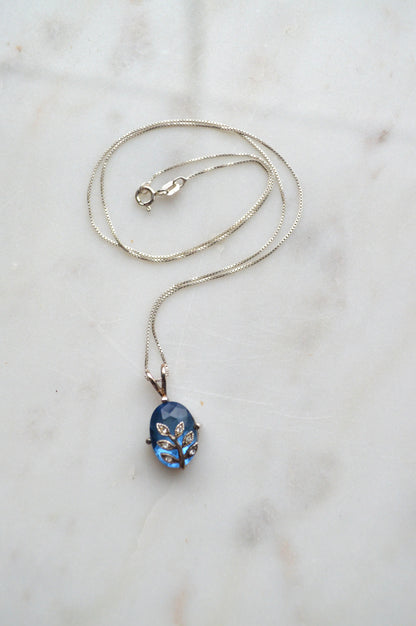Vintage Avon 925 Sterling Silver Necklace and Pendant with Vines