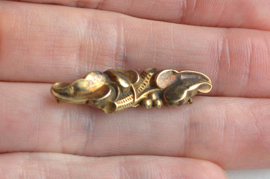Antique 10K Gold Art Nouveau Bar Brooch, Stylized Gourd & Leaf Scrolling Motif, Edwardian C. 1900, Dimensional Victorian Statement Pin, Tested 10K