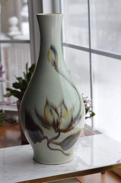 Vintage Mid-Century Modern Vontury Studio Pottery "Bulb" Vase - Hand-Signed Porcelain
