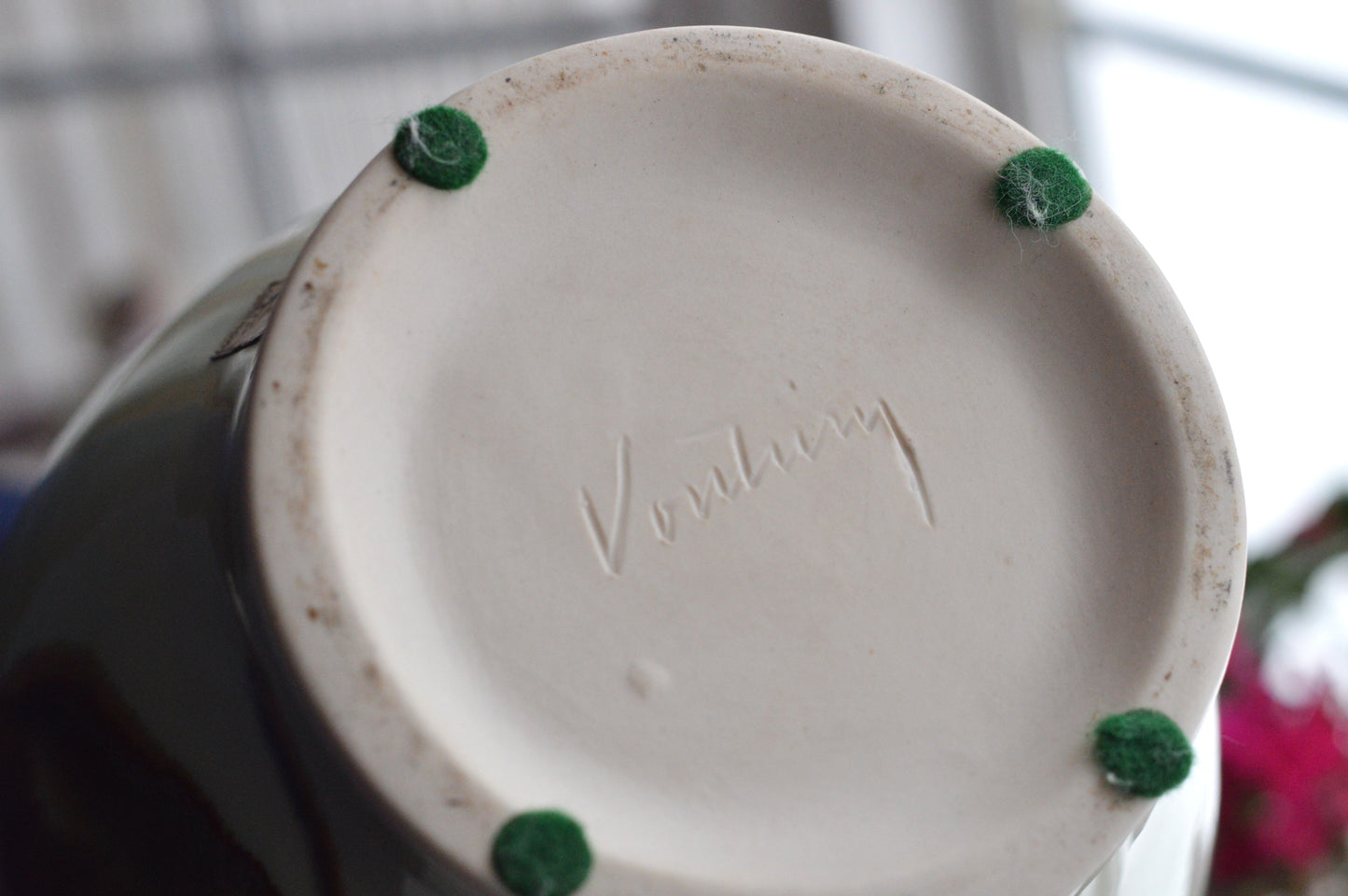 Vintage Mid-Century Modern Vontury Studio Pottery "Bulb" Vase - Hand-Signed Porcelain