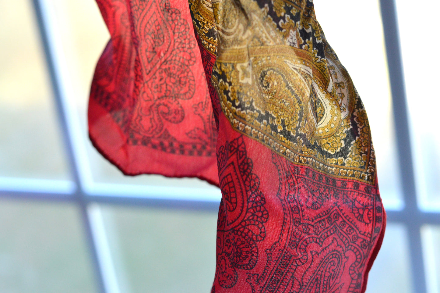 Vintage Echo Club 7 Silk Scarf, Navy & Gold Paisley Medallion Foulard, Mid Century Style 80s Designer Neck Scarf, Made in Japan