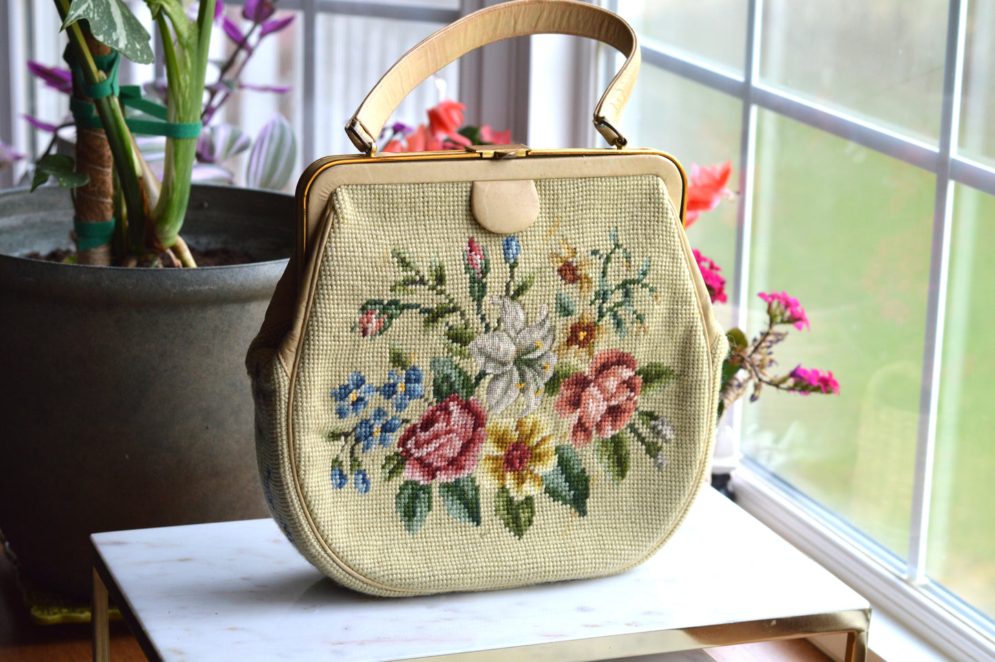 Vintage 1950s Floral Needlepoint Handbag – Mid-Century Tapestry Purse, Gold-Tone Frame, Top Handle Evening Bag