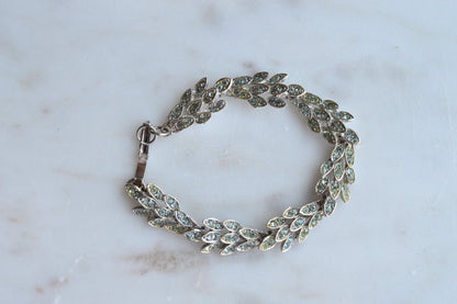 Vintage Silver-Tone Blue Rhinestone Leaf Link Bracelet – Mid-Century Articulated Vine Design, Floral Costume Jewelry