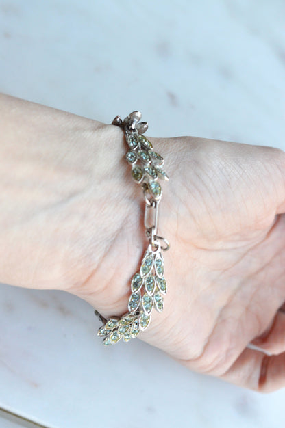 Vintage Silver-Tone Blue Rhinestone Leaf Link Bracelet – Mid-Century Articulated Vine Design, Floral Costume Jewelry