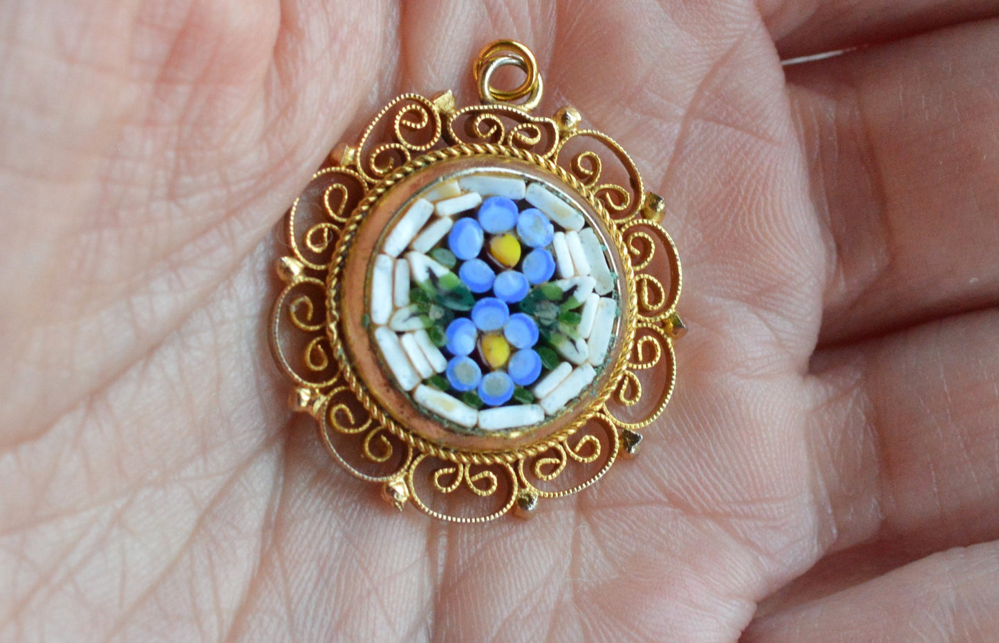 Vintage Signed Italy Micro Mosaic Pendant – Blue Forget-Me-Not Floral, Gold-Tone Filigree, Mid-Century Handcrafted Jewelry