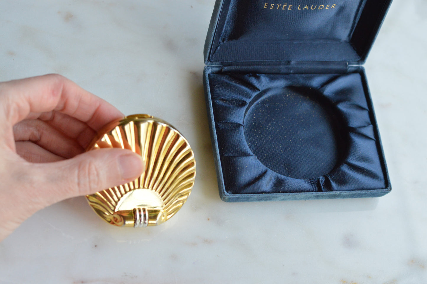 Vintage Estée Lauder Golden Shell Compact—Moisture-Balanced Translucent Face Powder (Ecru-01), 1980s/90s Collectible Vanity Piece