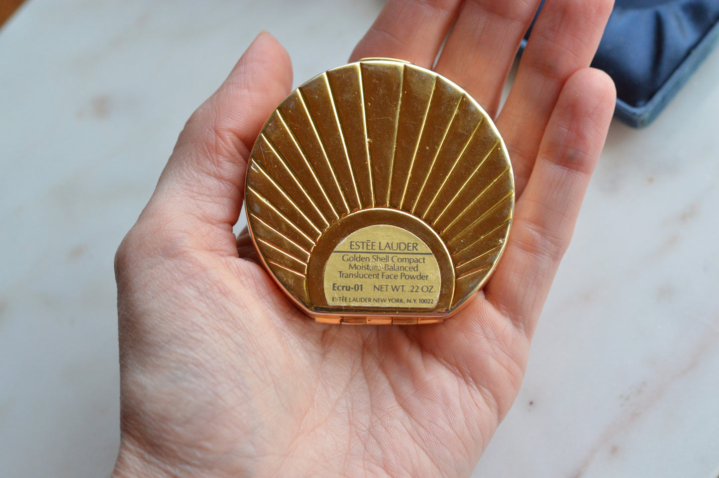 Vintage Estée Lauder Golden Shell Compact—Moisture-Balanced Translucent Face Powder (Ecru-01), 1980s/90s Collectible Vanity Piece