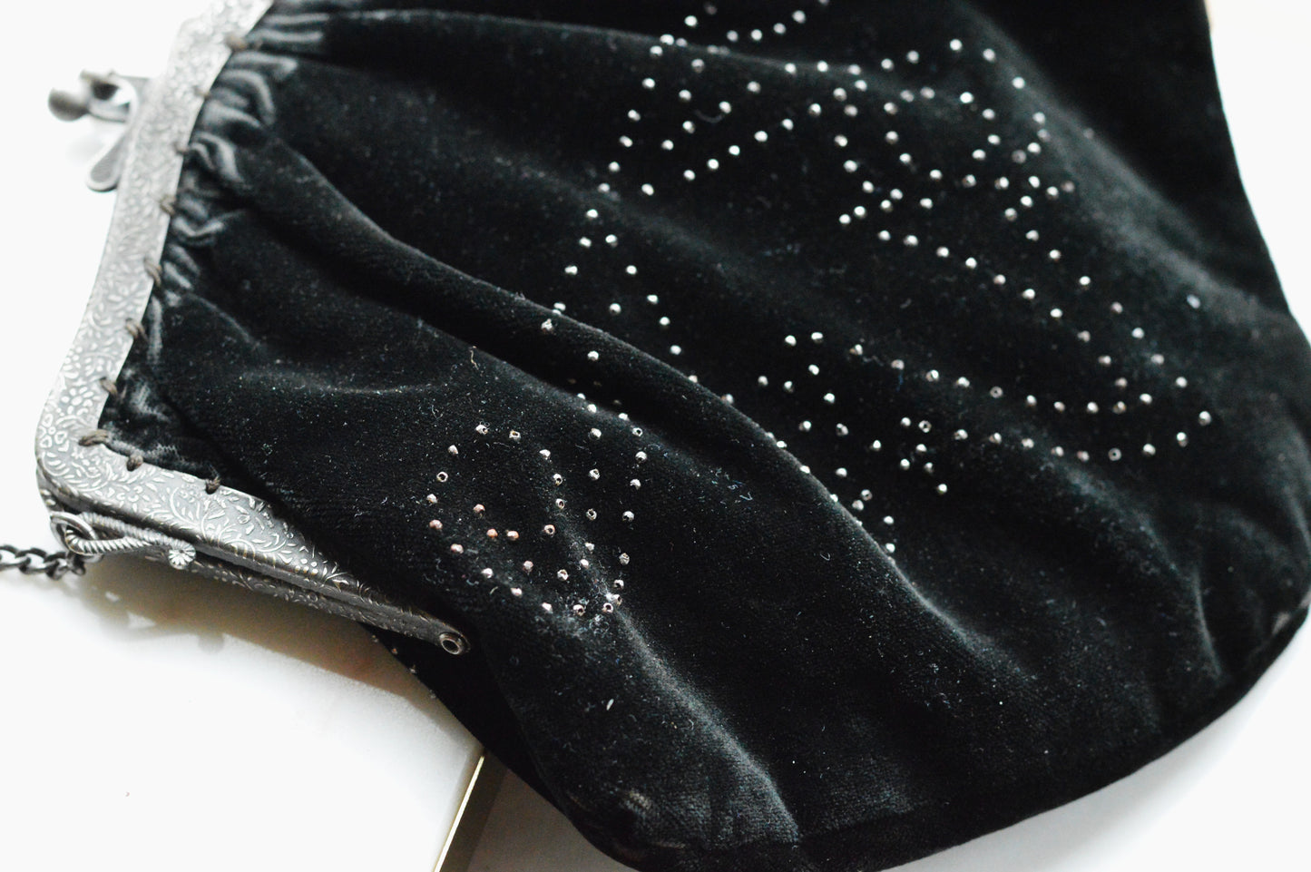 Vintage Black Velvet Beaded Evening Bag, Ornate Silver Tone Metal Frame Kiss Lock Purse, Victorian Style Art Nouveau Chain Strap Clutch