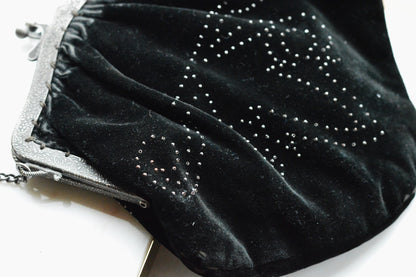 Vintage Black Velvet Beaded Evening Bag, Ornate Silver Tone Metal Frame Kiss Lock Purse, Victorian Style Art Nouveau Chain Strap Clutch