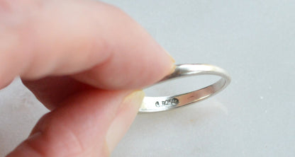 Vintage Carolyn Pollack Relios Sterling Silver Ring with Spiny Oyster Inlay - Etched Southwestern Stackable Band, Size 7