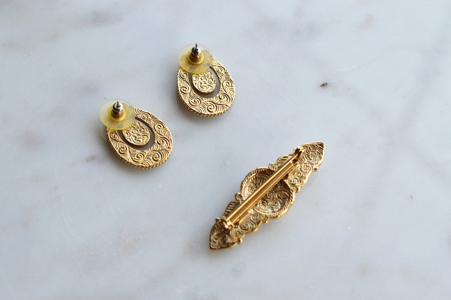 Vintage 1928 Jewelry Co. Set - Victorian Revival Gold Tone Brooch & Post Earrings with Faux Onyx and Pearl Accents