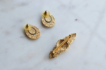 Vintage 1928 Jewelry Co. Set - Victorian Revival Gold Tone Brooch & Post Earrings with Faux Onyx and Pearl Accents