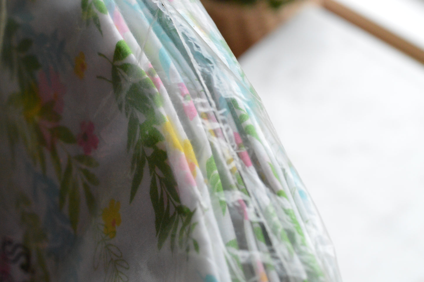 Vintage Cannon Irregulars No-Iron Muslin Full Fitted Sheet – Floral Print – 50/50 Cotton Polyester – NIP