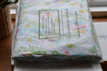 Vintage Cannon Irregulars No-Iron Muslin Full Fitted Sheet – Floral Print – 50/50 Cotton Polyester – NIP