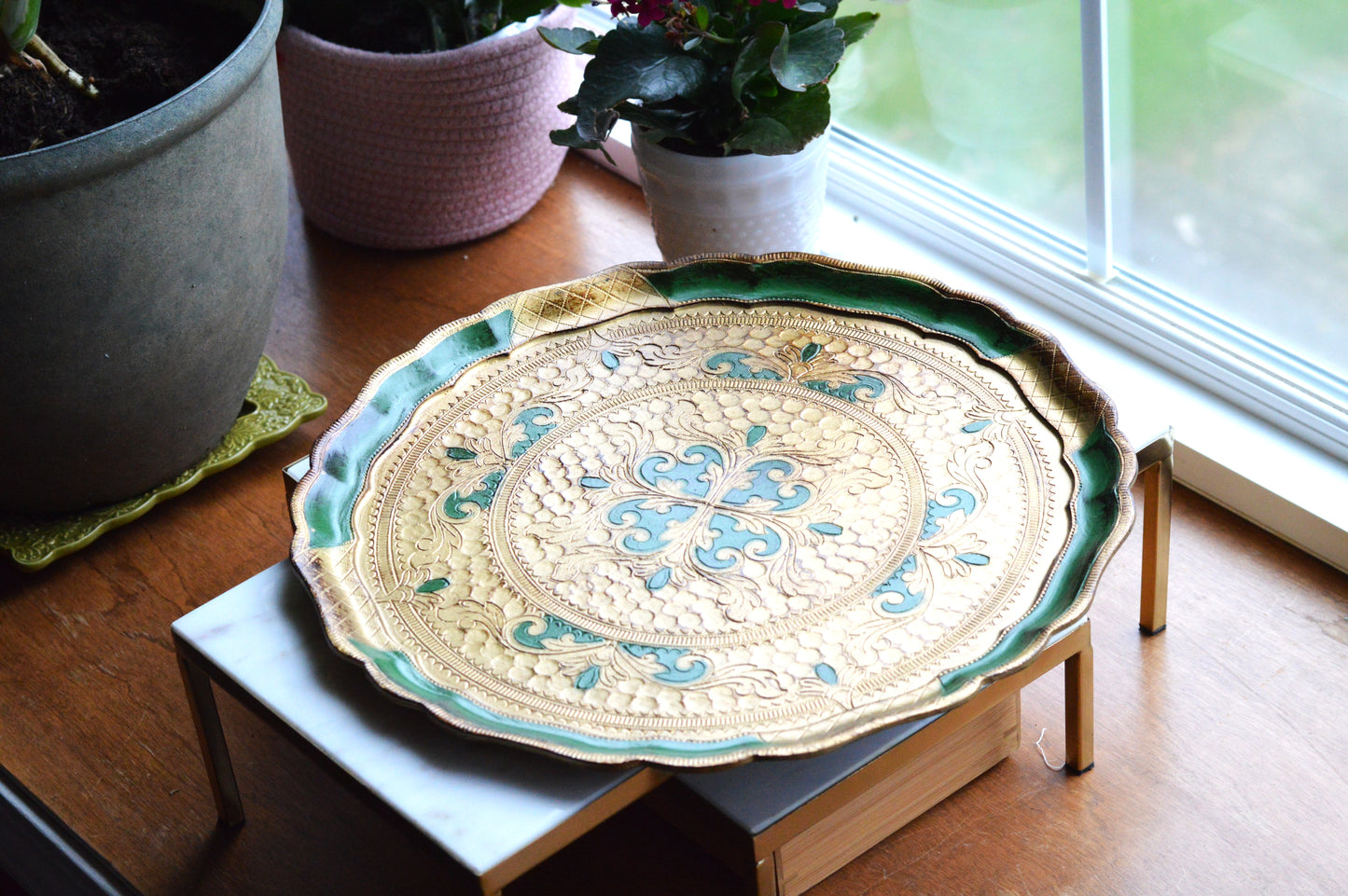 Large 15" Vintage Italian Florentine Round Tray | Green & Gold Gilt Gilded Wood | Ornate Scalloped Hand-Painted Serving Platter | Made in Italy