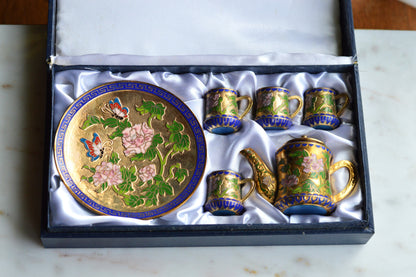 Vintage Cloisonné Miniature Tea Set – Gilt Enamel Peony & Butterfly Design – 6 Piece Set with Original Presentation Box – Asian Art Collectible
