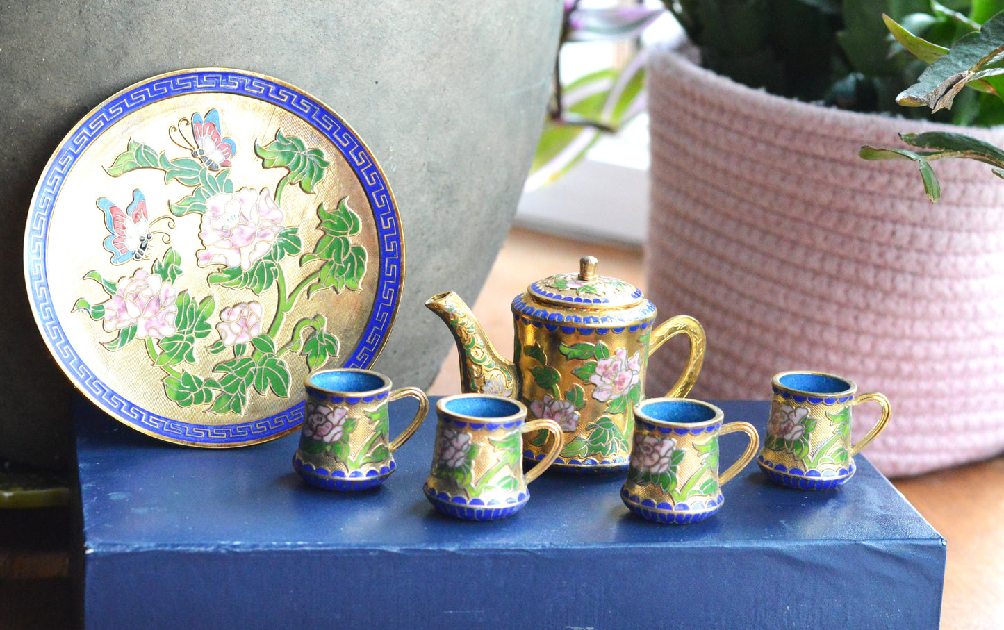 Vintage Cloisonné Miniature Tea Set – Gilt Enamel Peony & Butterfly Design – 6 Piece Set with Original Presentation Box – Asian Art Collectible