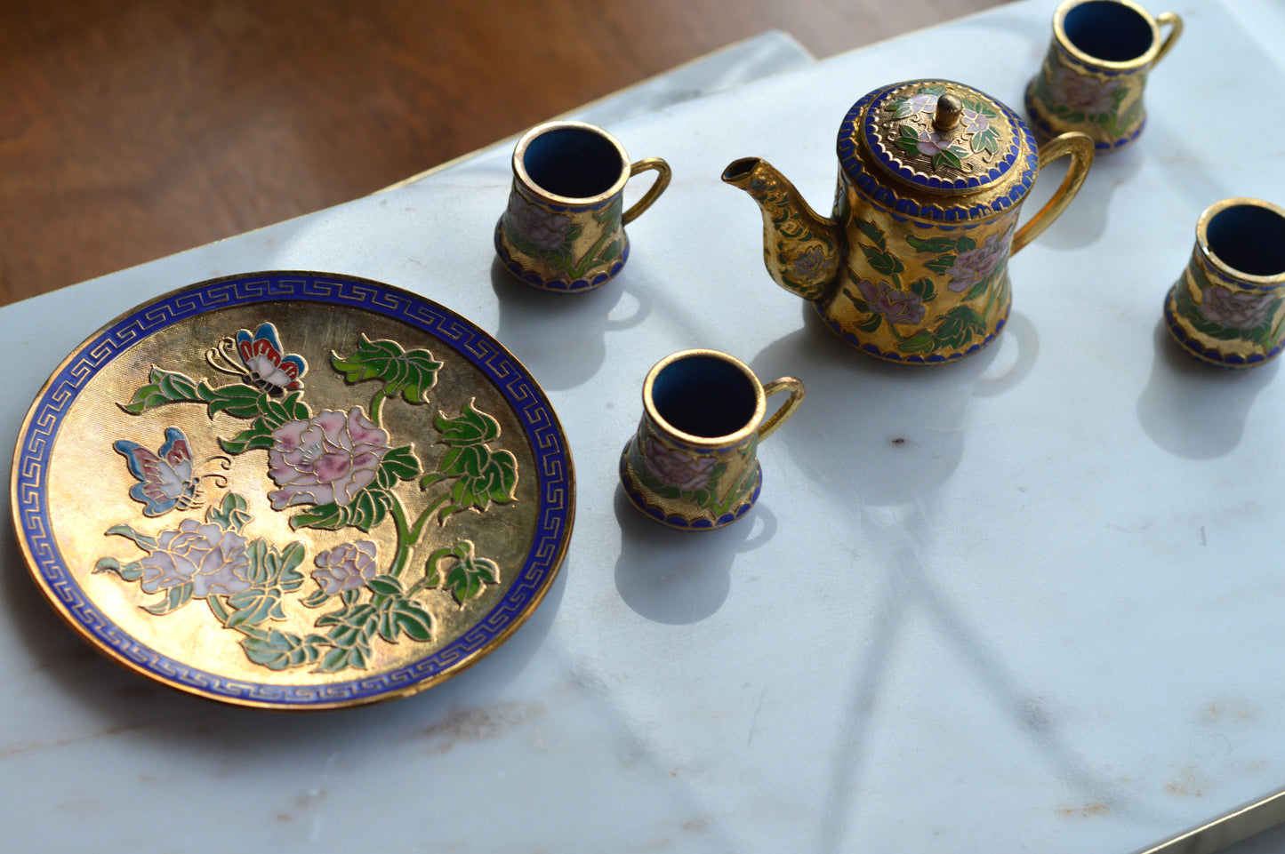 Vintage Cloisonné Miniature Tea Set – Gilt Enamel Peony & Butterfly Design – 6 Piece Set with Original Presentation Box – Asian Art Collectible