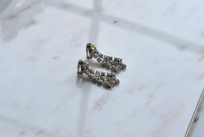 Vintage 1950s Rhinestone Chandelier Earrings – Clear Crystal Waterfall Drop Earrings – Mid-Century Bridal Wedding Jewelry – Silver Tone Statement