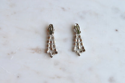 Vintage 1950s Rhinestone Chandelier Earrings – Clear Crystal Waterfall Drop Earrings – Mid-Century Bridal Wedding Jewelry – Silver Tone Statement