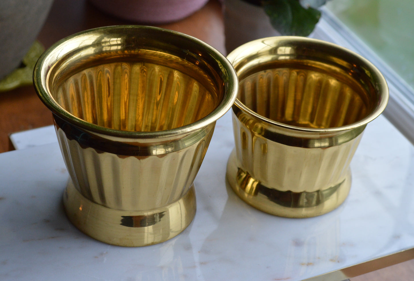 Set of 2 Vintage Ribbed Brass Planter Pots | Hollywood Regency Fluted Metal Cachepots | Mid-Century Modern Brass Plant Containers | Made in India