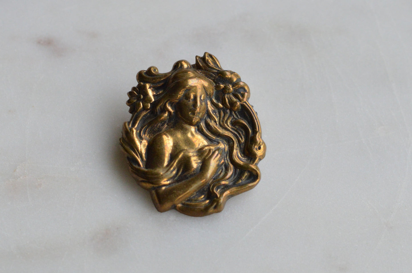 Vintage Art Nouveau Lady Brooch | 1.25" Antique Brass Stamping Style | 1970s Revival Goddess Pin | Romantic Victorian Accessory