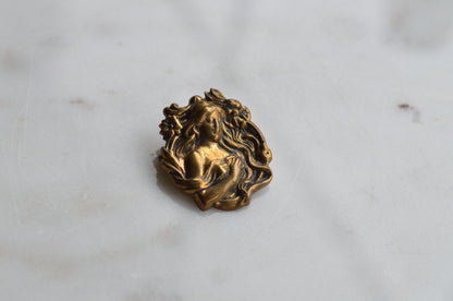 Vintage Art Nouveau Lady Brooch | 1.25" Antique Brass Stamping Style | 1970s Revival Goddess Pin | Romantic Victorian Accessory