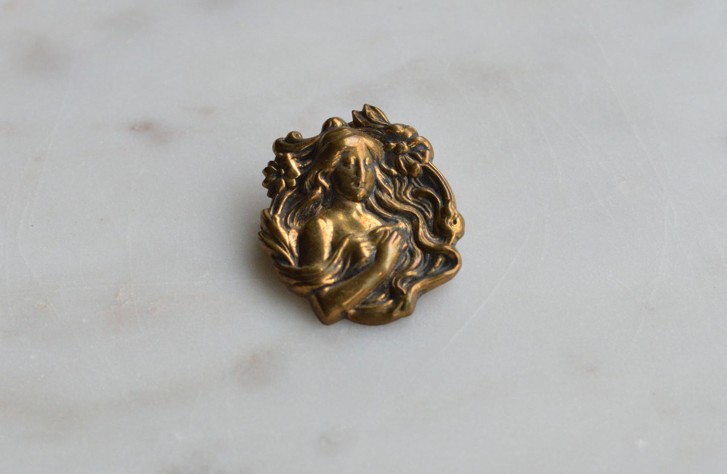 Vintage Art Nouveau Lady Brooch | 1.25" Antique Brass Stamping Style | 1970s Revival Goddess Pin | Romantic Victorian Accessory