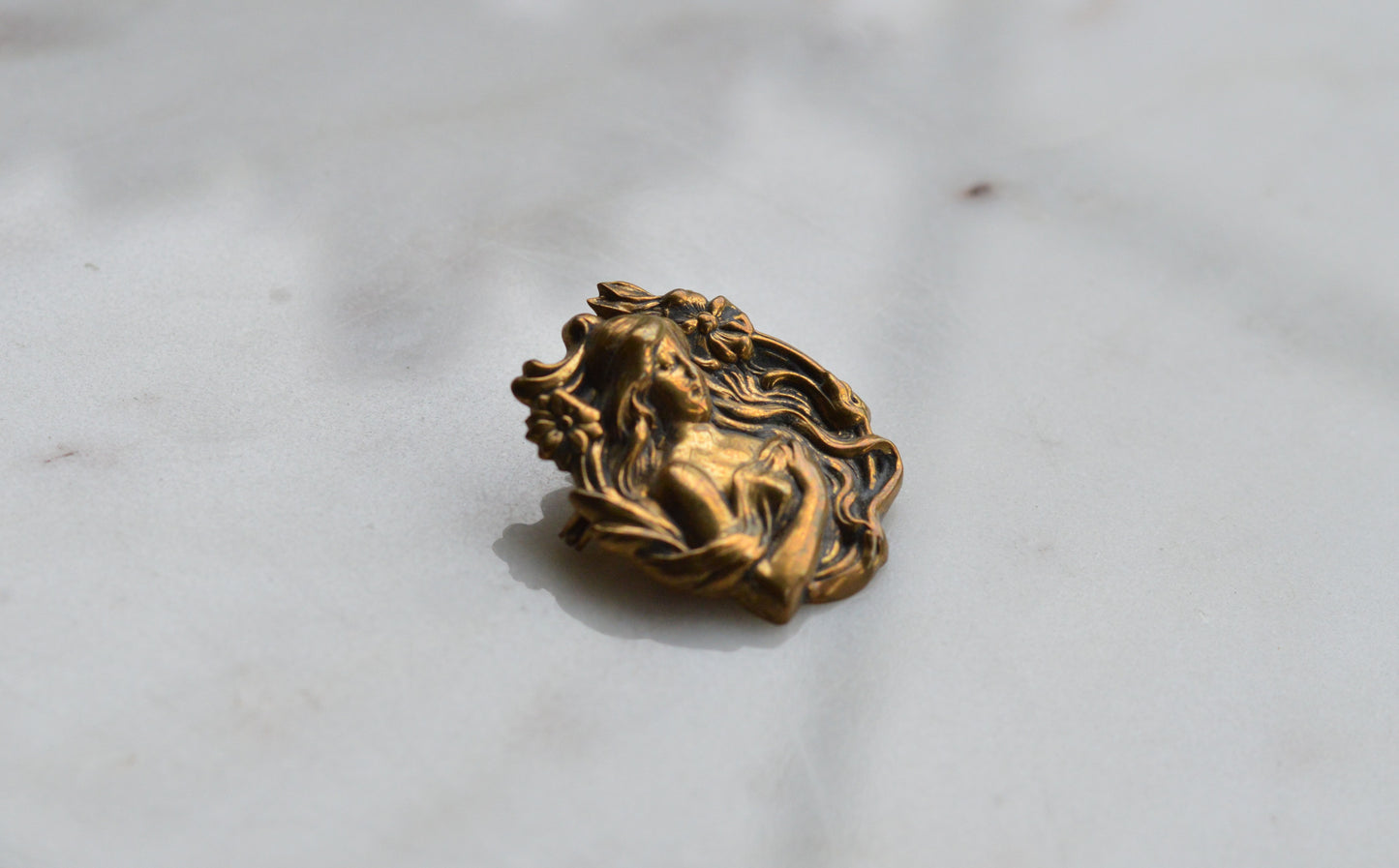 Vintage Art Nouveau Lady Brooch | 1.25" Antique Brass Stamping Style | 1970s Revival Goddess Pin | Romantic Victorian Accessory