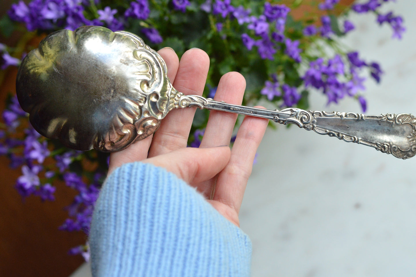 Antique WM Rogers 1894 Berry Serving Spoon | Ornate Yale Pattern | Scalloped Shell Bowl Silverplate | Victorian Art Nouveau Flatware