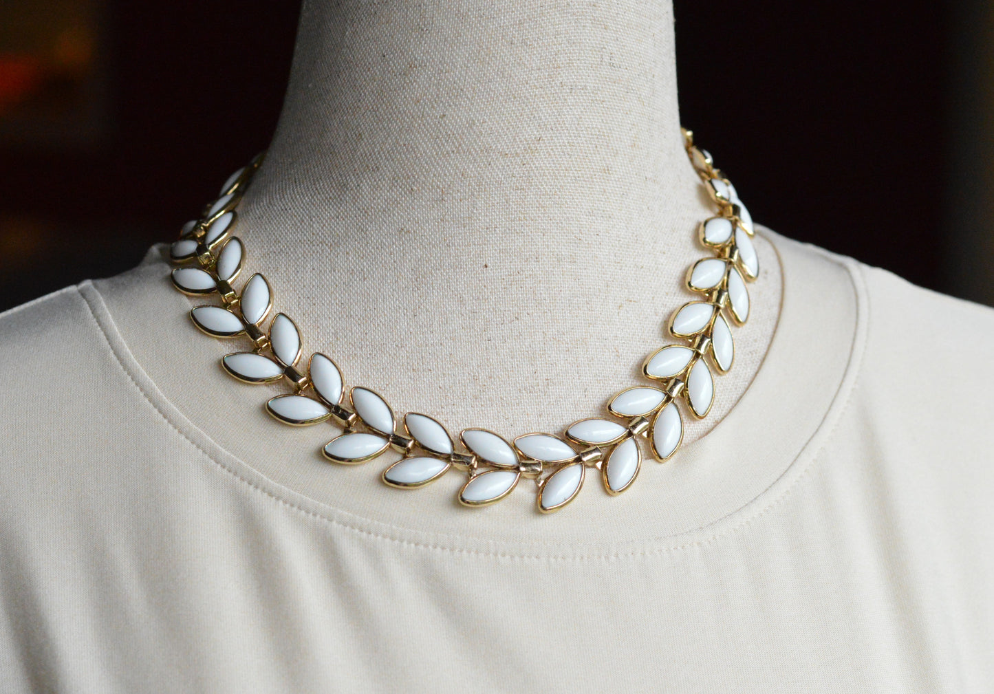 Vintage Trifari Milk Glass Leaf Choker | Hollywood Regency 1950s Signed Jewelry | 15"-17" Adjustable White Marquis Leaf Necklace