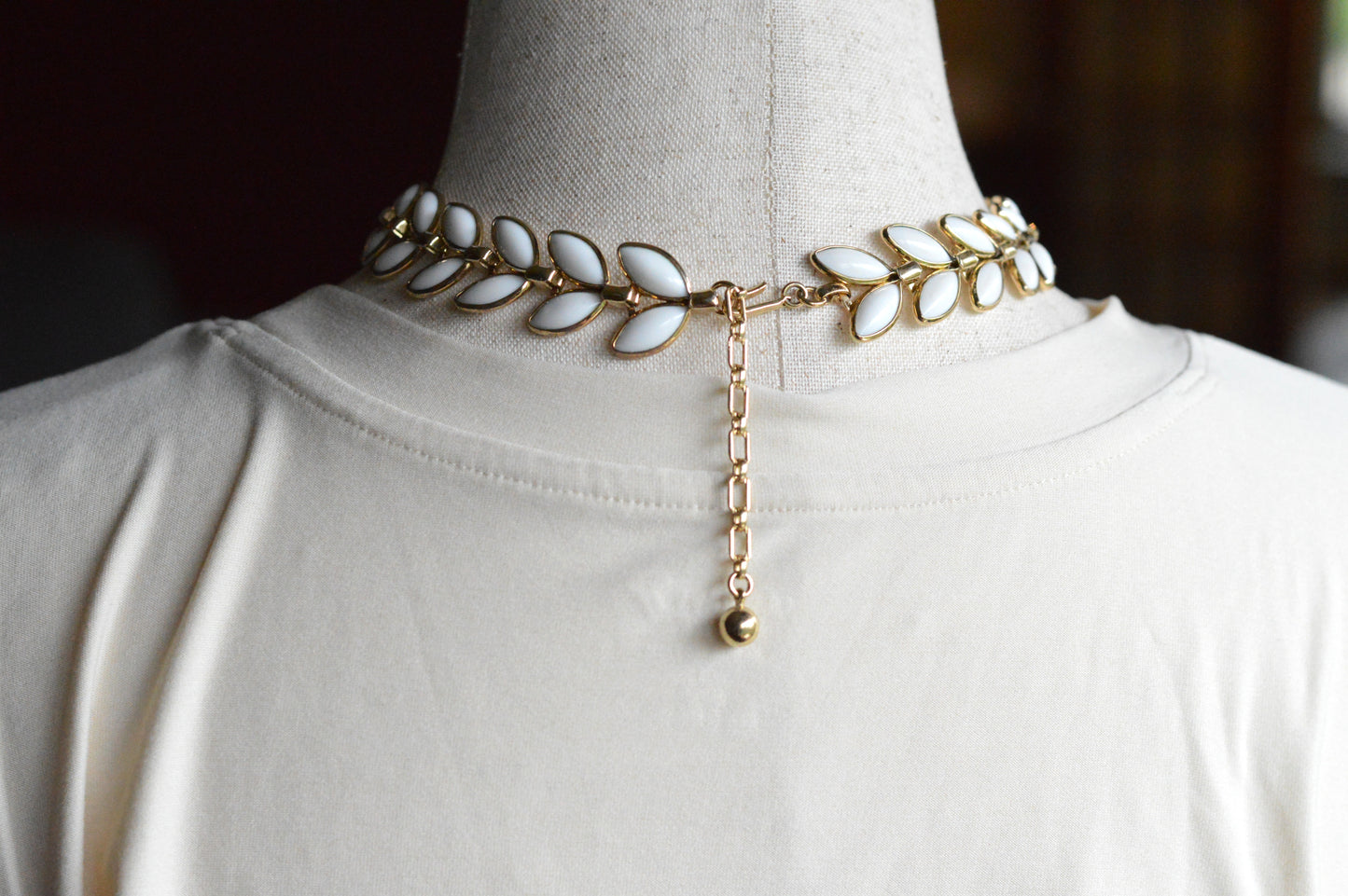 Vintage Trifari Milk Glass Leaf Choker | Hollywood Regency 1950s Signed Jewelry | 15"-17" Adjustable White Marquis Leaf Necklace