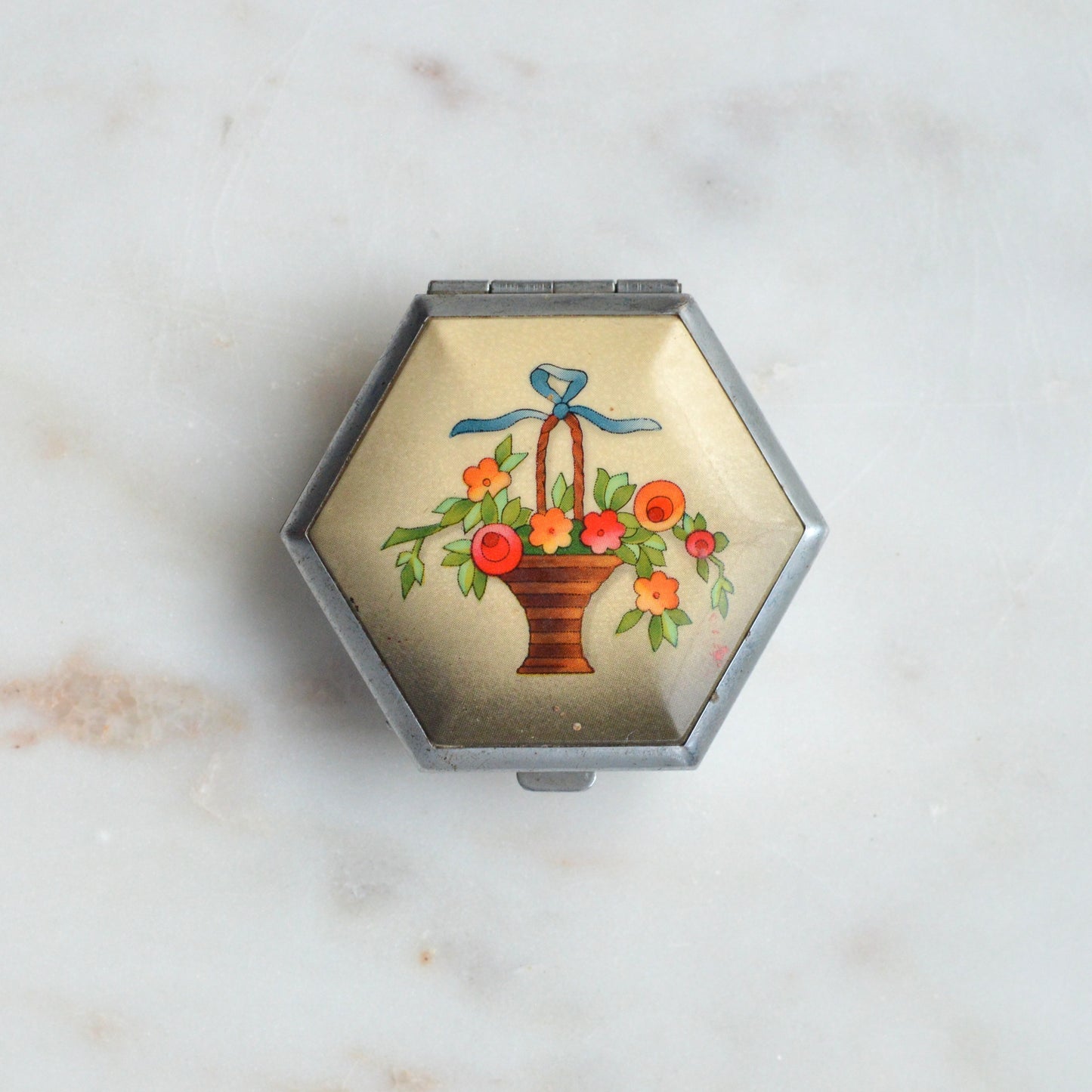 Vintage Houbigant Art Deco Hexagonal "Flower Basket" Compact
