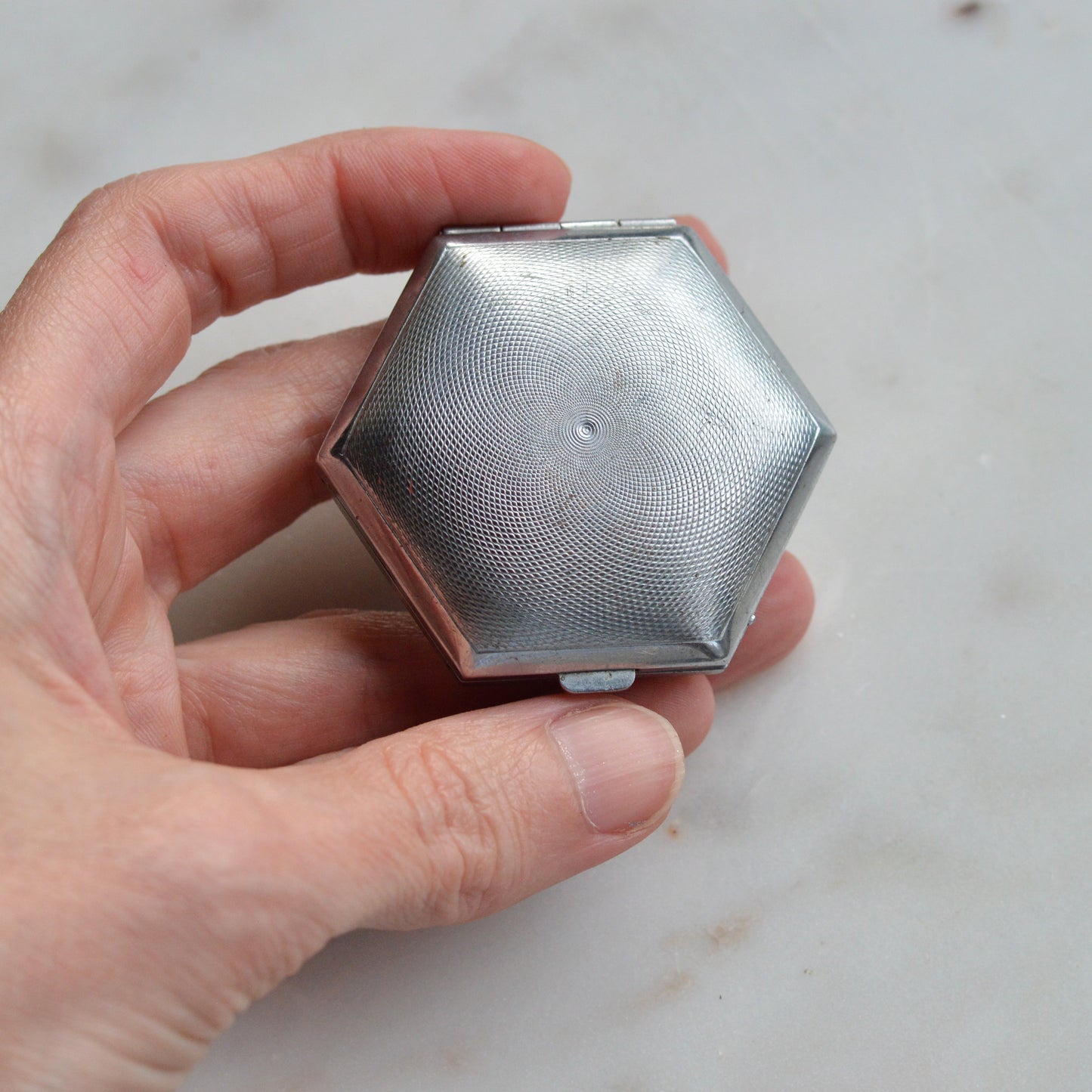 Vintage Houbigant Art Deco Hexagonal "Flower Basket" Compact