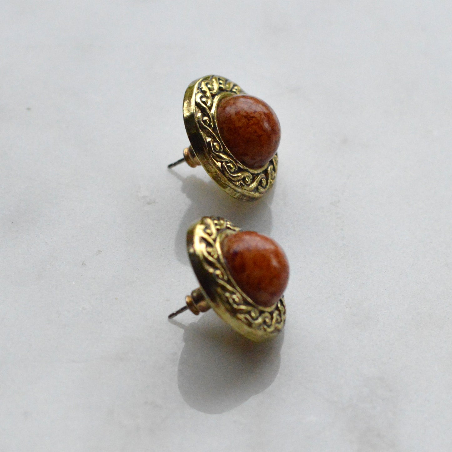 Vintage 1980s Etruscan Revival Faux Jasper Button Earrings