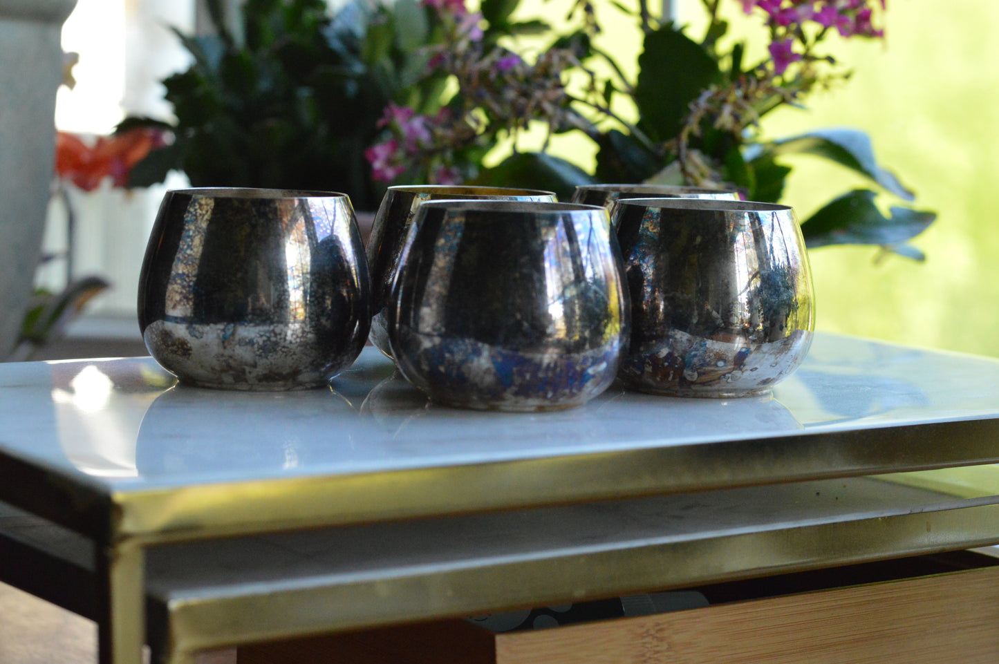 Collection of 5 Vintage Oneida & Wm A Rogers Roly Poly Cups, 1 Gold Wash