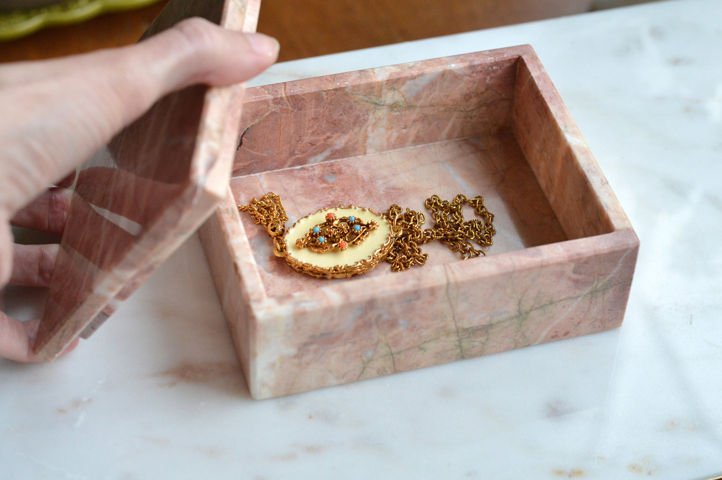 Vintage Pink Marble Jewelry Box, Postmodern Hand Carved 5.1"x4.15" Pakistan