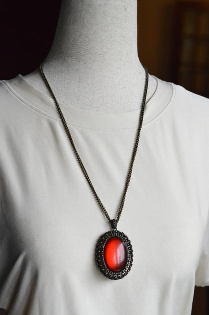 Vintage Signed Avon Nina Ricci Glowing Red Cabochon Necklace Earrings Set