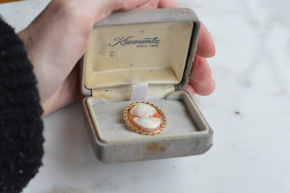 Vintage Krementz 14k Gold Overlay Convertible Shell Cameo Brooch Pendant